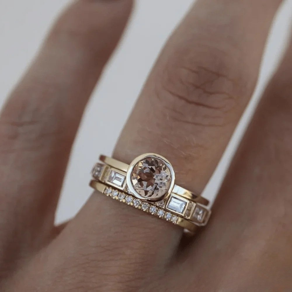 Victoria | Elegant Ring with Inlay