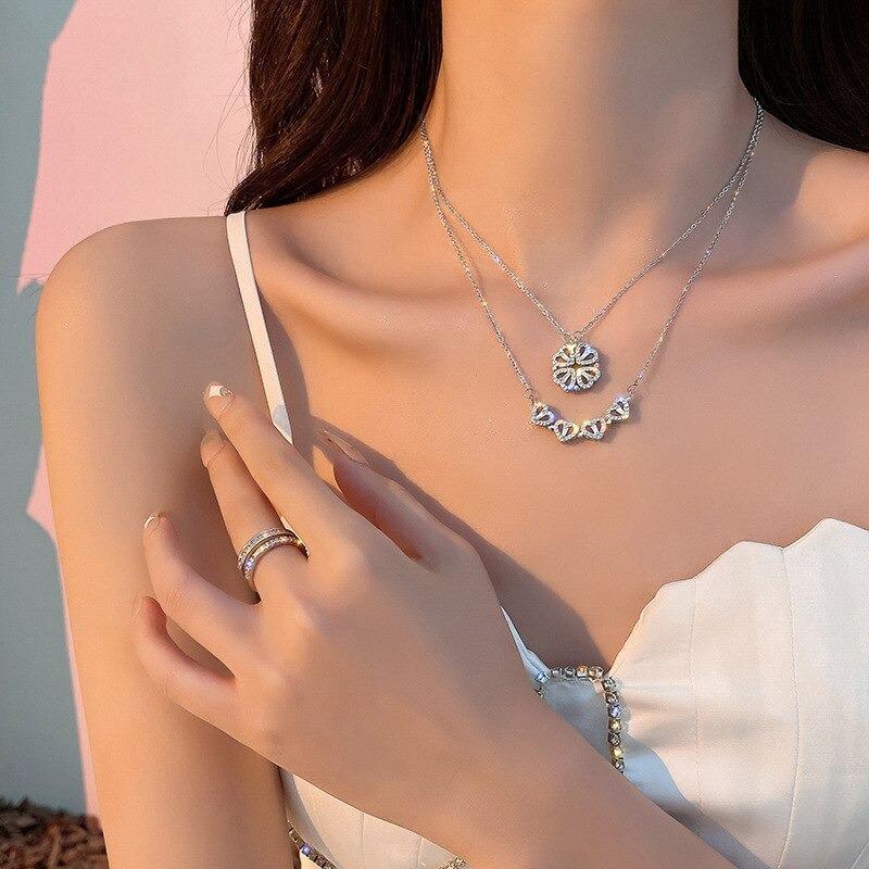 Victoria Four-Leaf Clover Necklace |