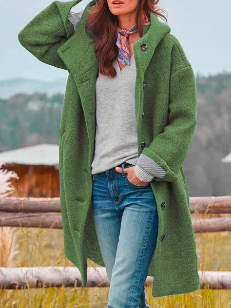 Victoria | Elegance Meets Winter
