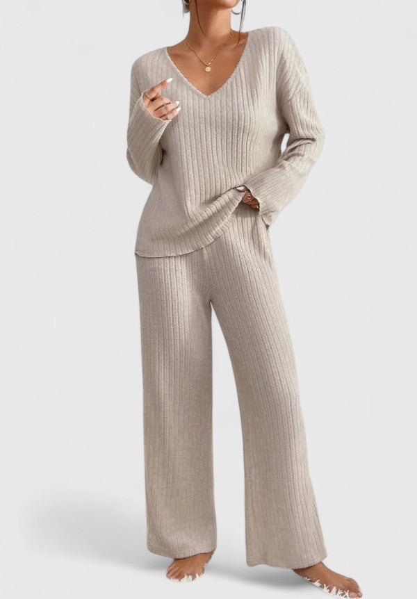 Victoria | Comfy Lounge Set