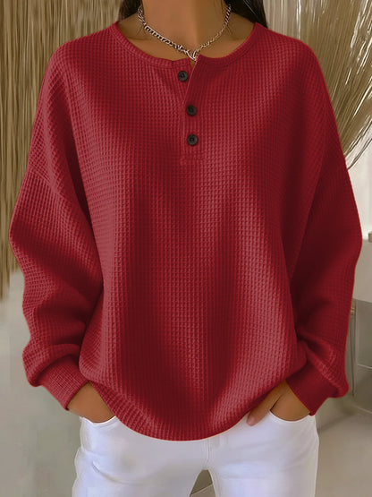 Victoria – Soft and Relaxed Sweater with Buttons