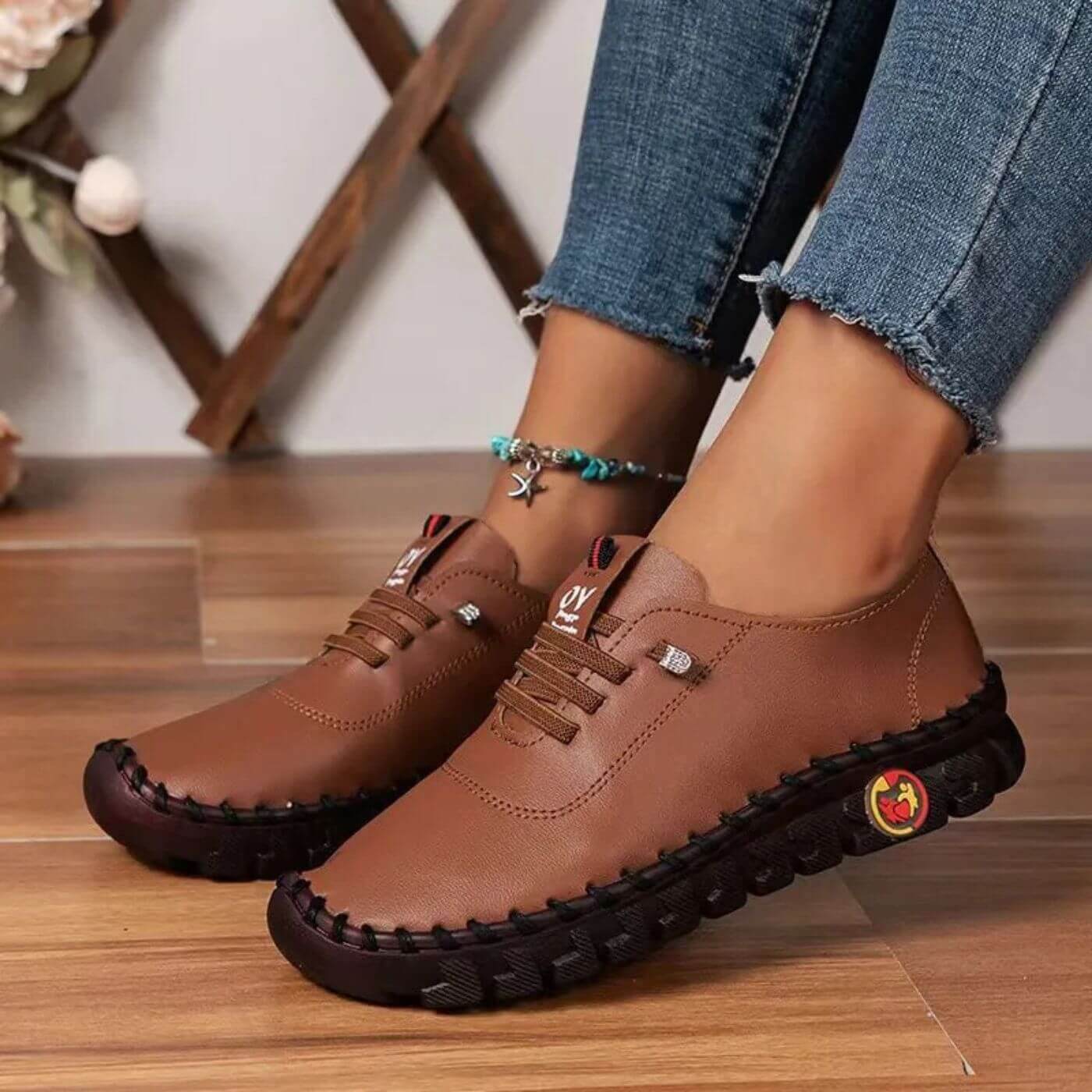 Victoria | Comfort & Stability Sneakers