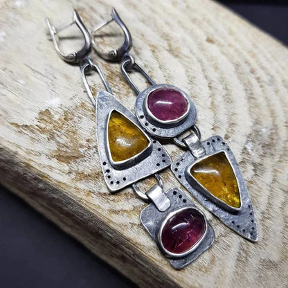 Victoria | Retro Triangular Geometric Earrings