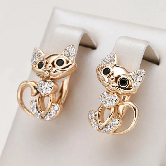 Victoria Elegant Zirconia Cat Earrings |