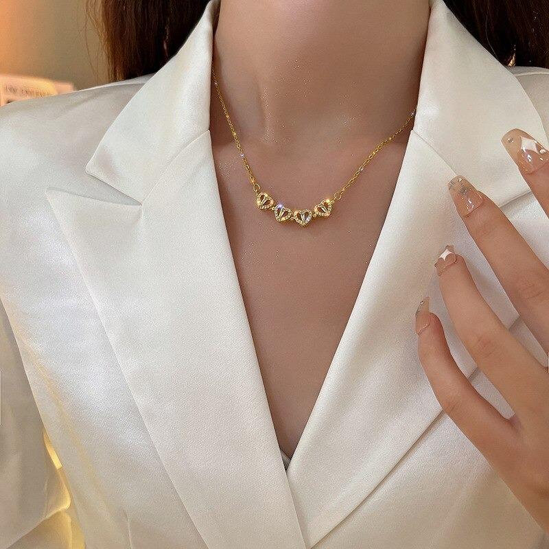 Victoria Four-Leaf Clover Necklace |