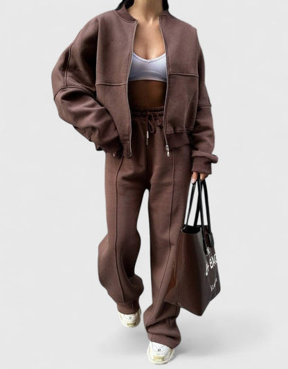 Victoria | Comfortable Sweater and Trousers