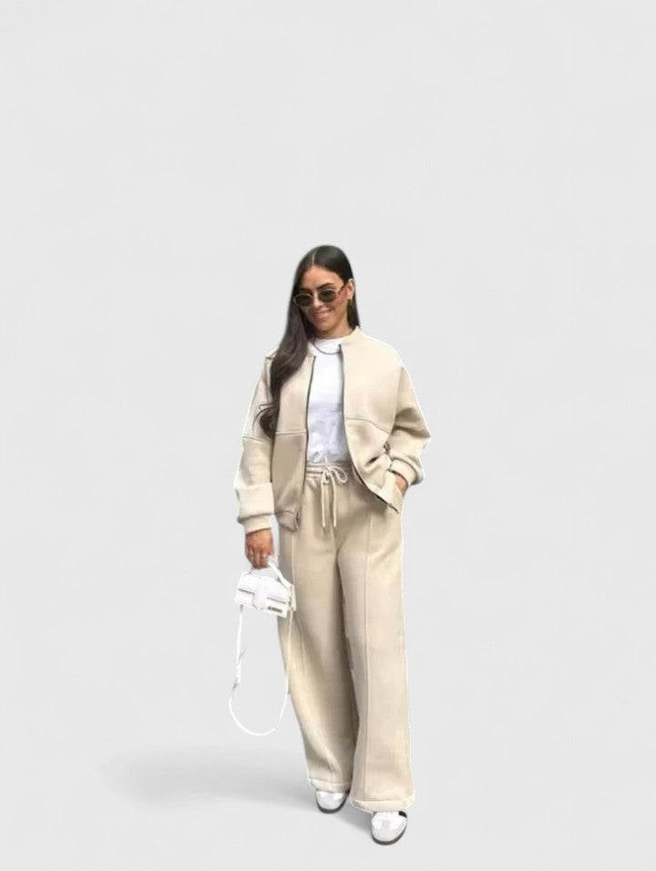 Victoria | Comfortable Sweater and Trousers