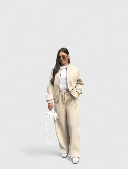 Victoria | Comfortable Sweater and Trousers