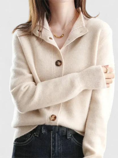 Victoria | Elegant Cardigan