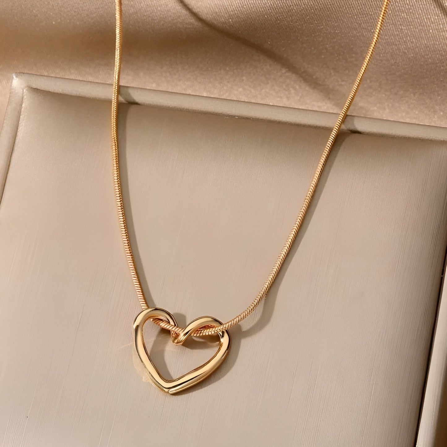 LOVE HEART PENDANT