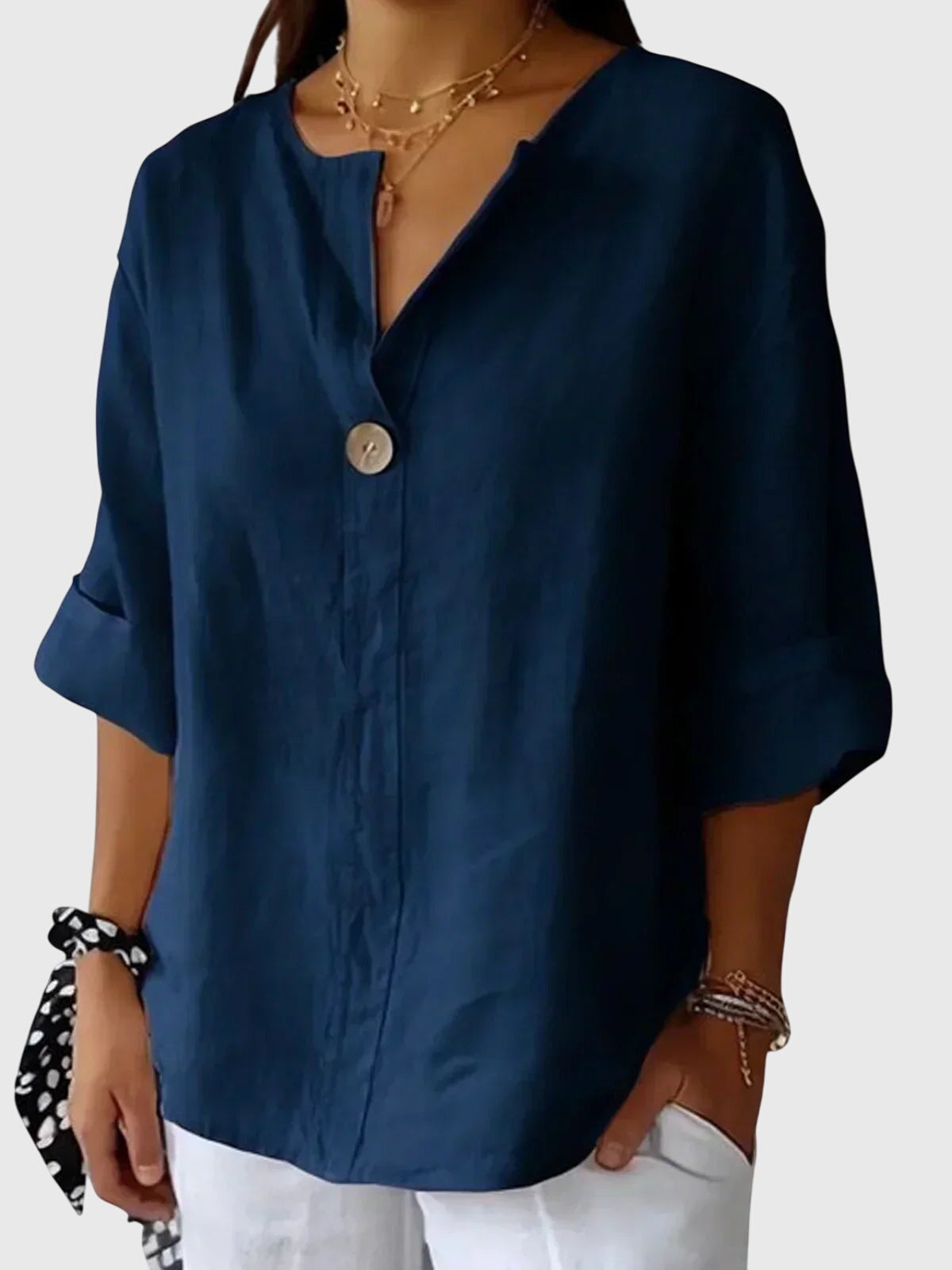 Victoria | Chic Comfort Blouse