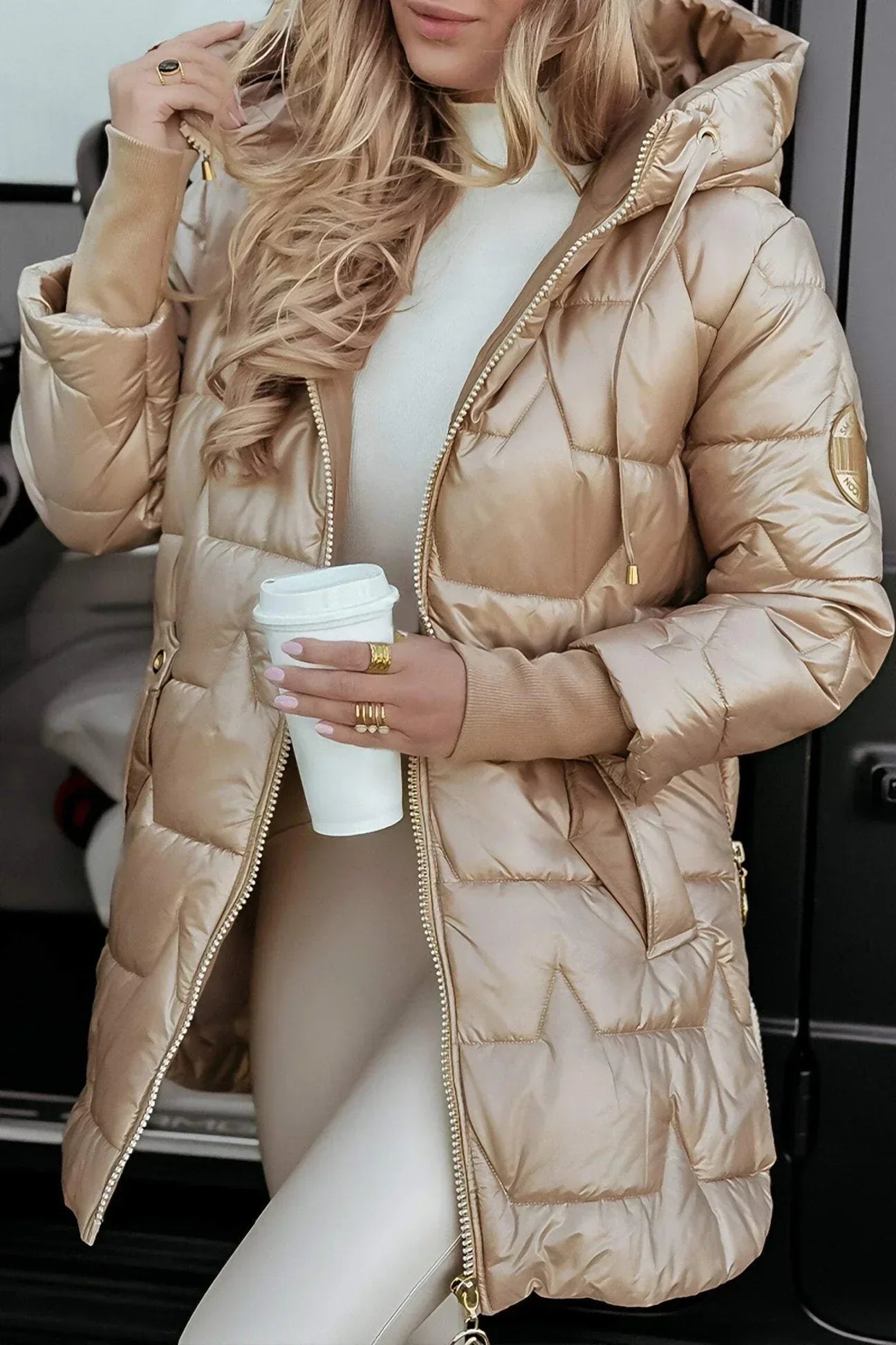 Victoria™ | Elegant Winter Coat with Hood and Padding